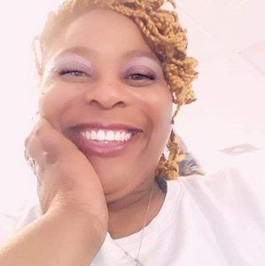 Meet your Posher, Shantel